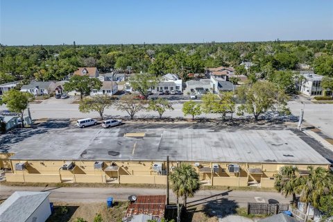 Commercial property in Saint Petersburg, Florida 806.48 sq.m. № 1626061 - photo 8