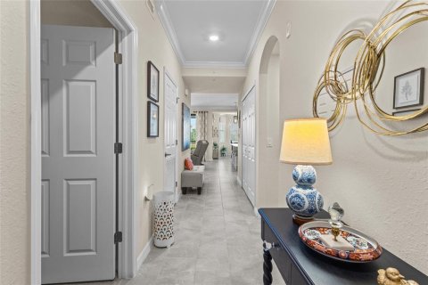 Condo in Bradenton, Florida, 2 bedrooms in LAKEWOOD NATIONAL № 2237598 - photo 3
