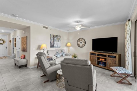Condo in Bradenton, Florida, 2 bedrooms in LAKEWOOD NATIONAL № 2237598 - photo 9