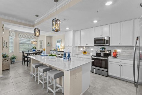 Condo in Bradenton, Florida, 2 bedrooms in LAKEWOOD NATIONAL № 2237598 - photo 17