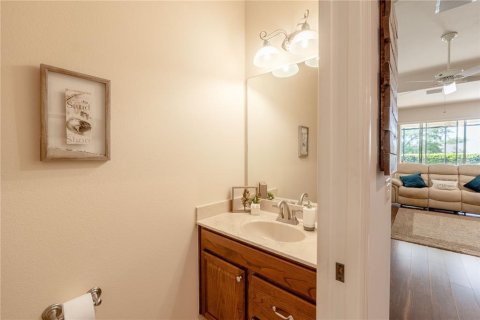 House in The Villages, Florida 3 bedrooms, 192.77 sq.m. № 2227963 - photo 19