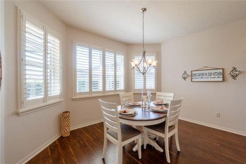 House in The Villages, Florida 3 bedrooms, 192.77 sq.m. № 2227963 - photo 29