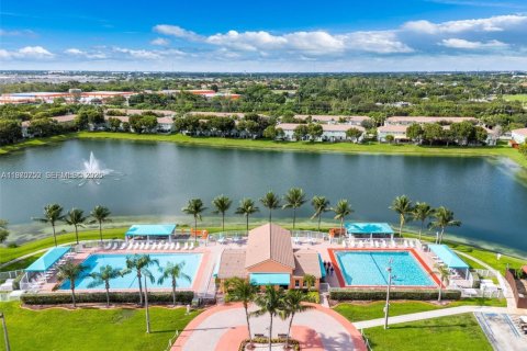 Купить таунхаус в Хомстед, Флорида 3 спальни, 132.2м2, № 2031118 - фото 19