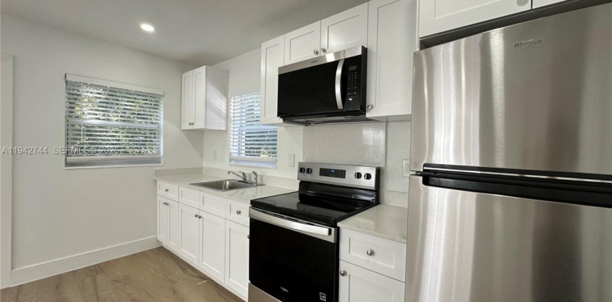 Appartement à Fort Lauderdale, Floride 1 chambre № 2000128
