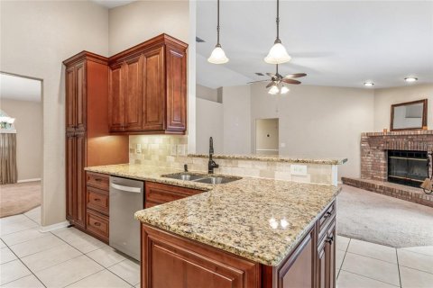 Villa ou maison à vendre à Spring Hill, Floride: 4 chambres, 179.77 m2 № 2408058 - photo 19