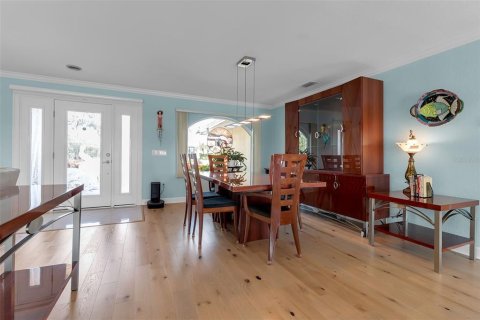 House in Longboat Key, Florida 3 bedrooms, 282.89 sq.m. № 2215010 - photo 15