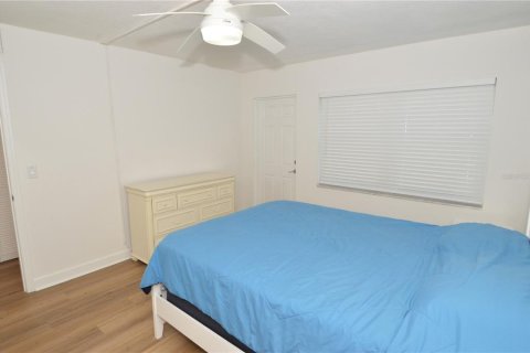 Condominio en alquiler en Saint Petersburg, Florida, 1 dormitorio, 58.06 m2 № 2095752 - foto 28