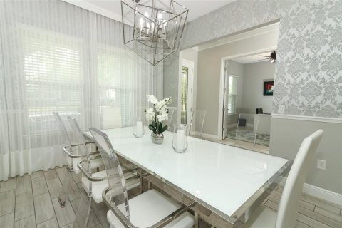 Villa ou maison à vendre à Winter Garden, Floride: 4 chambres, 241.55 m2 № 1653775 - photo 29