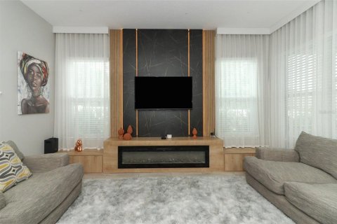 Villa ou maison à vendre à Winter Garden, Floride: 4 chambres, 241.55 m2 № 1653775 - photo 8
