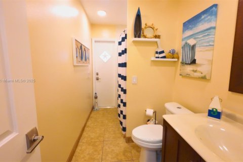 House in Homestead, Florida 3 bedrooms, 167.41 sq.m. № 1695667 - photo 19