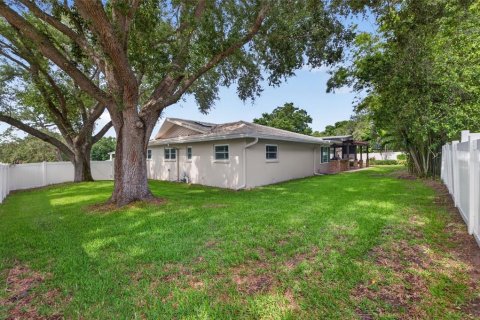 Villa ou maison à vendre à Belleair, Floride: 4 chambres, 265.05 m2 № 2109719 - photo 26