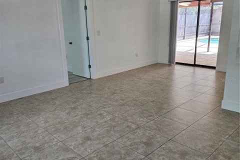 Casa en venta en Largo, Florida, 3 dormitorios, 216.65 m2 № 1619079 - foto 4