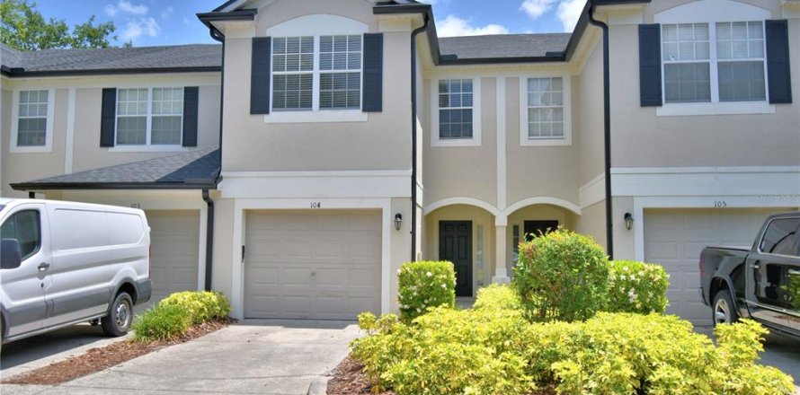 Townhouse in Orlando, Florida 3 bedrooms, 156.26 sq.m. № 1744399
