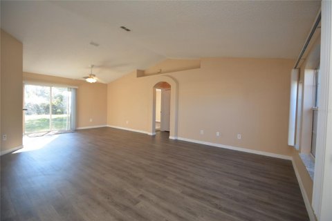 Casa en alquiler en Palm Coast, Florida, 3 dormitorios, 124.67 m2 № 1853050 - foto 6