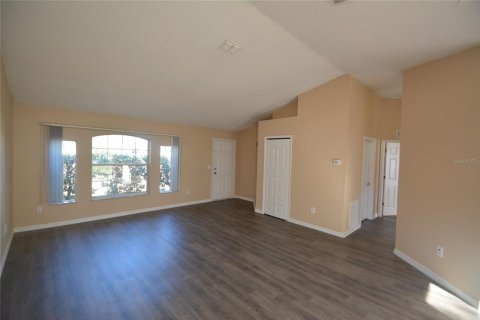 Casa en alquiler en Palm Coast, Florida, 3 dormitorios, 124.67 m2 № 1853050 - foto 4