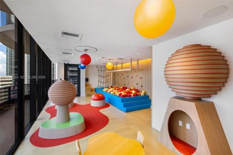 Купить кондоминиум в Майами, Флорида 2 спальни, 125.98м2, № 1995285 - фото 21