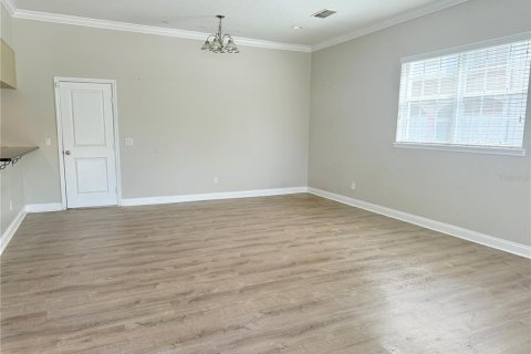 Adosado en alquiler en Winter Park, Florida, 3 dormitorios, 172.05 m2 № 1903276 - foto 3