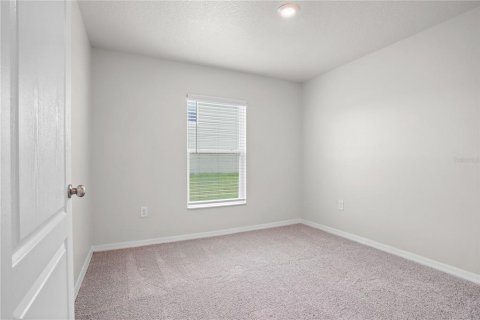 House in Poinciana, Florida 5 bedrooms, 183.48 sq.m. № 2284426 - photo 28