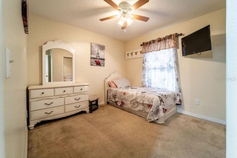 Villa ou maison à vendre à Deltona, Floride: 3 chambres, 108.51 m2 № 1760344 - photo 23