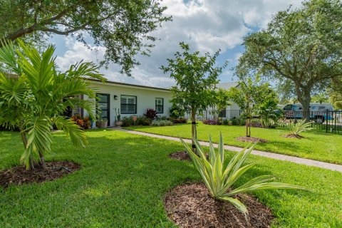 Villa ou maison à vendre à Delray Beach, Floride: 2 chambres, 78.78 m2 № 2082255 - photo 6
