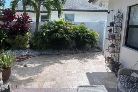 Villa ou maison à vendre à Delray Beach, Floride: 2 chambres, 78.78 m2 № 2082255 - photo 29