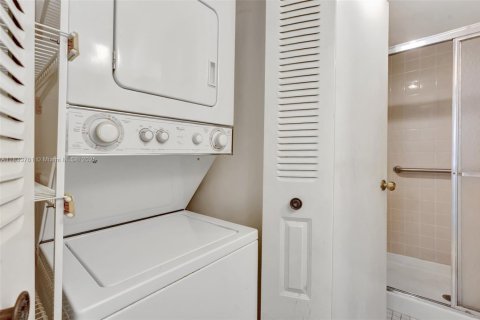 Condominio en venta en Sunrise, Florida, 2 dormitorios, 73.39 m2 № 1814556 - foto 23