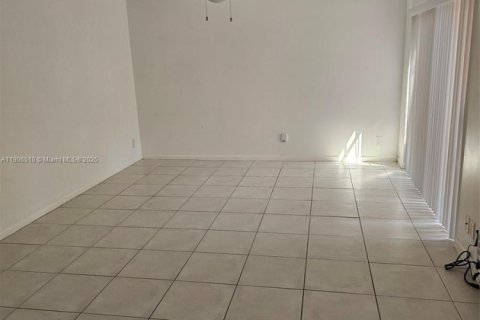 Townhouse in Boca Raton, Florida 3 bedrooms, 134.62 sq.m. № 1957192 - photo 2