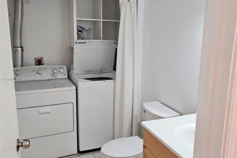 Townhouse in Boca Raton, Florida 3 bedrooms, 134.62 sq.m. № 1957192 - photo 5