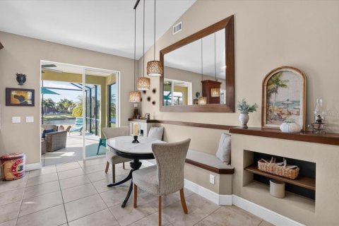 House in Parrish, Florida 2 bedrooms, 152.36 sq.m. № 2429497 - photo 2