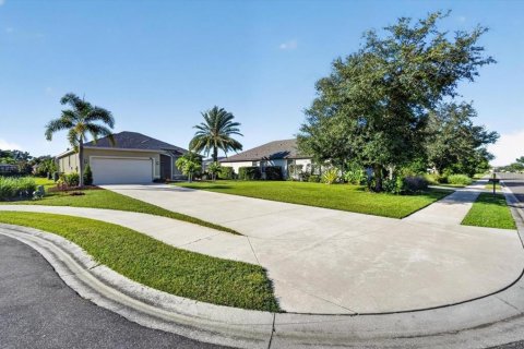 House in Parrish, Florida 2 bedrooms, 152.36 sq.m. № 2429497 - photo 26