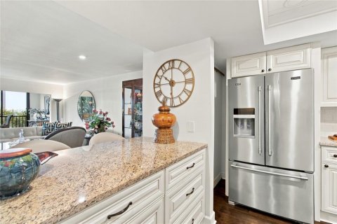 Condo in Clearwater, Florida, 3 bedrooms  № 2401018 - photo 6