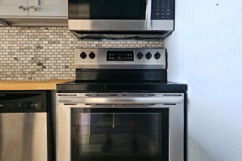 Condominio en venta en North Bay Village, Florida, 1 dormitorio, 76.83 m2 № 1891719 - foto 7