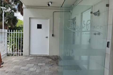 Condominio en venta en North Bay Village, Florida, 1 dormitorio, 76.83 m2 № 1891719 - foto 25