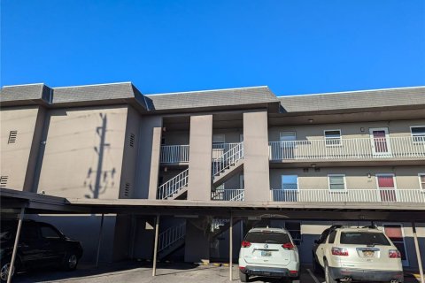 Copropriété à vendre à Saint Petersburg, Floride: 1 chambre, 69.68 m2 № 1529771 - photo 4