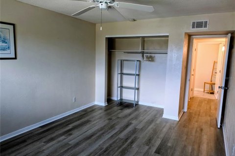Copropriété à vendre à Saint Petersburg, Floride: 1 chambre, 69.68 m2 № 1529771 - photo 21