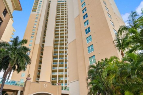 Condo in Aventura, Florida, 3 bedrooms  № 2089735 - photo 29