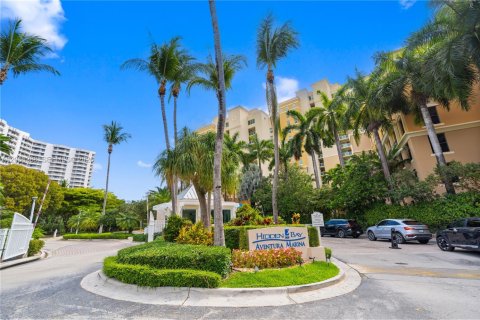 Condo in Aventura, Florida, 3 bedrooms  № 2089735 - photo 27