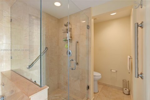 Condo in Aventura, Florida, 3 bedrooms  № 2089735 - photo 24