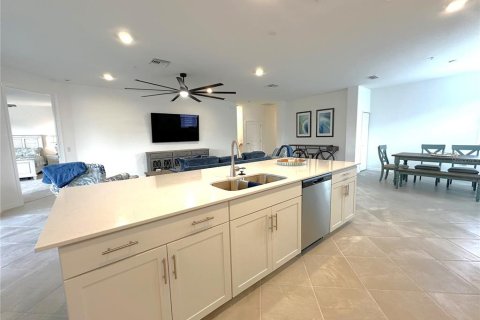 Touwnhouse à louer à Punta Gorda, Floride: 3 chambres, 196.02 m2 № 1812998 - photo 7