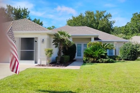 Villa ou maison à Ocala, Floride 2 chambres, 135.36 m2 № 2291591