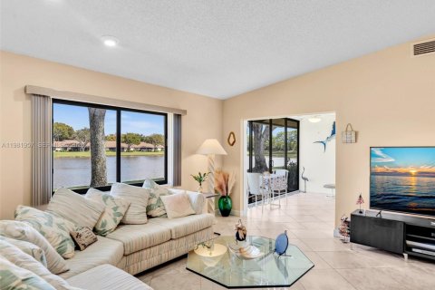 Villa ou maison à vendre à Boca Raton, Floride: 2 chambres, 117.24 m2 № 2262493 - photo 11