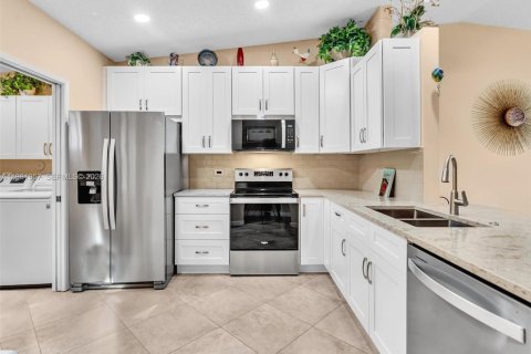 Villa ou maison à vendre à Boca Raton, Floride: 2 chambres, 117.24 m2 № 2262493 - photo 5