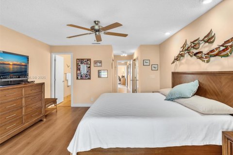 Villa ou maison à vendre à Boca Raton, Floride: 2 chambres, 117.24 m2 № 2262493 - photo 18
