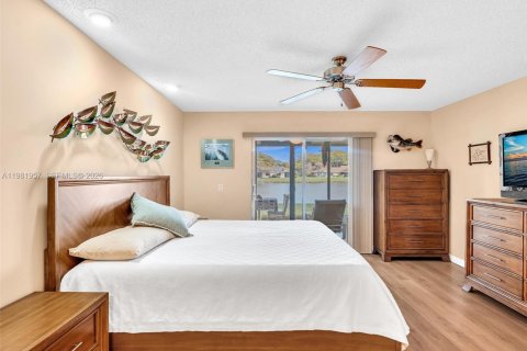 Villa ou maison à vendre à Boca Raton, Floride: 2 chambres, 117.24 m2 № 2262493 - photo 17