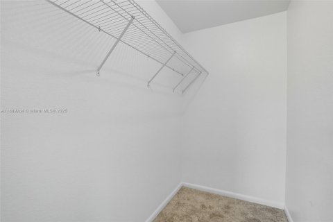 House in LaBelle, Florida 2 bedrooms № 1946171 - photo 15