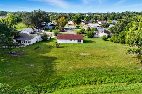 House in LaBelle, Florida 2 bedrooms № 1946171 - photo 28