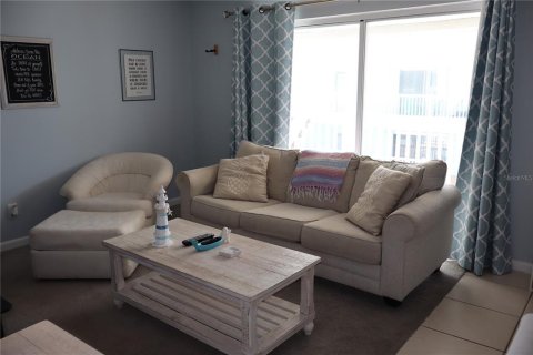 Copropriété à vendre à Cocoa Beach, Floride: 2 chambres, 67.35 m2 № 2195702 - photo 4