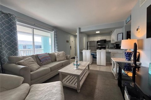Copropriété à vendre à Cocoa Beach, Floride: 2 chambres, 67.35 m2 № 2195702 - photo 3
