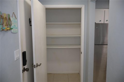 Copropriété à vendre à Cocoa Beach, Floride: 2 chambres, 67.35 m2 № 2195702 - photo 9