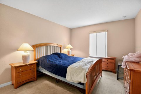 House in Palm Coast, Florida 3 bedrooms, 188.87 sq.m. № 1880867 - photo 13